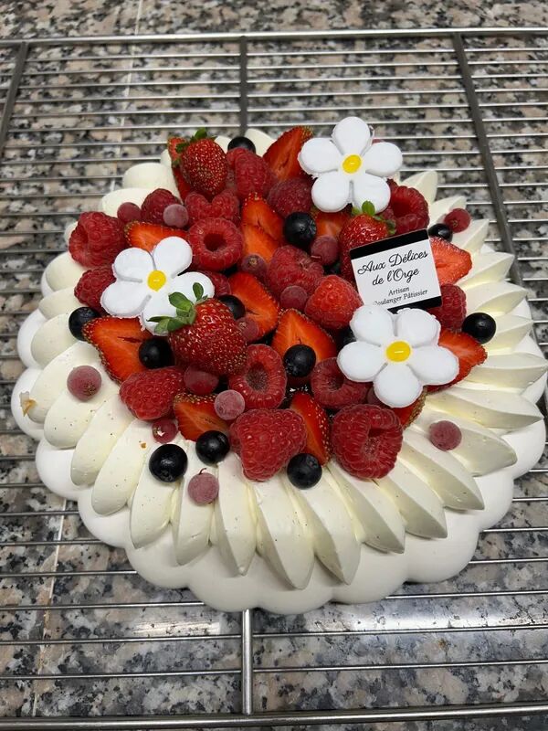 Pavlova aux fruits rouges